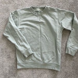 Lulu lemon sweatshirt. Size 4.